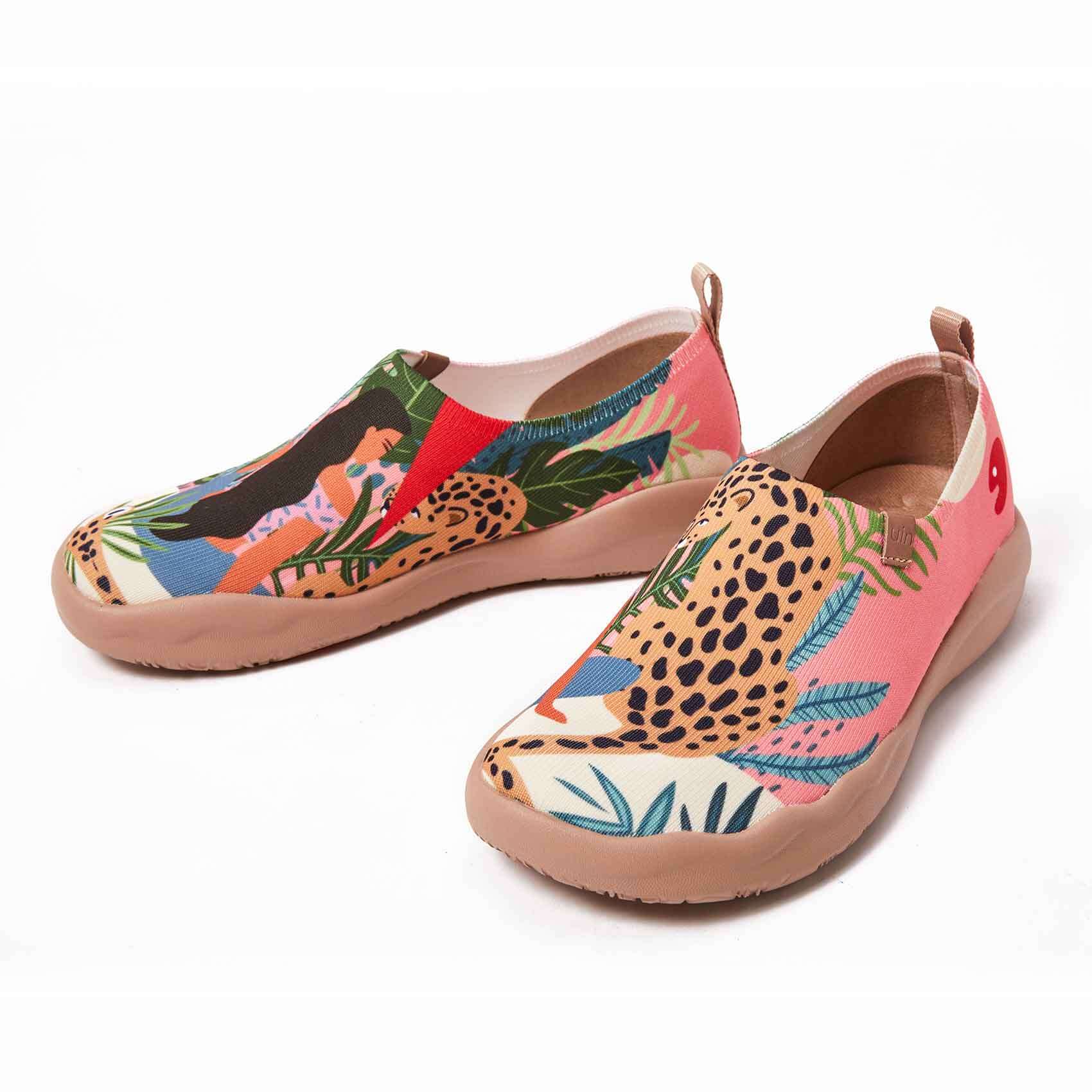 UIN Footwear Women Leopard & Beauty-Canada Local Delivery Canvas loafers