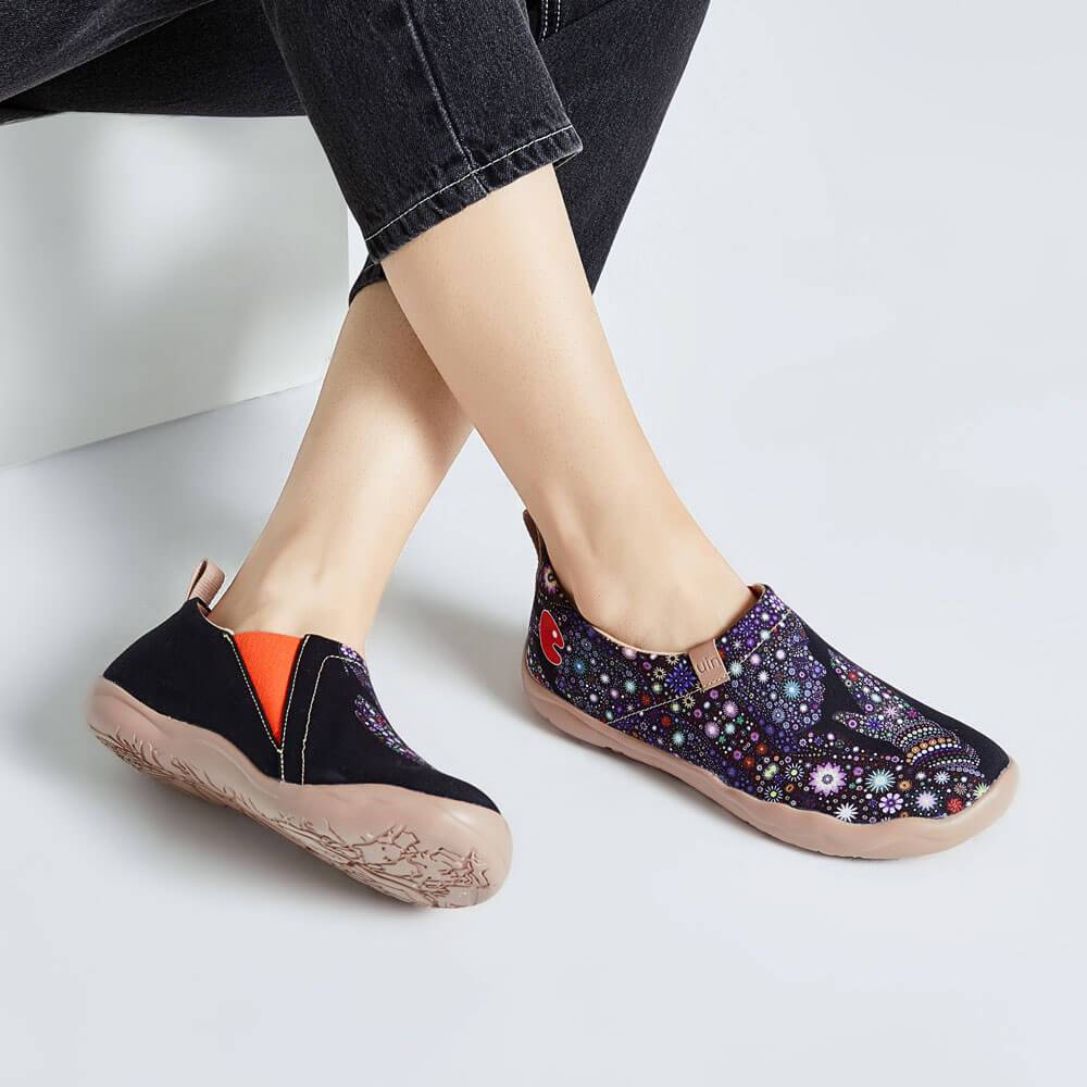 UIN Footwear Women PRAY FOR GOODNESS-Canada Local Delivery Canvas loafers