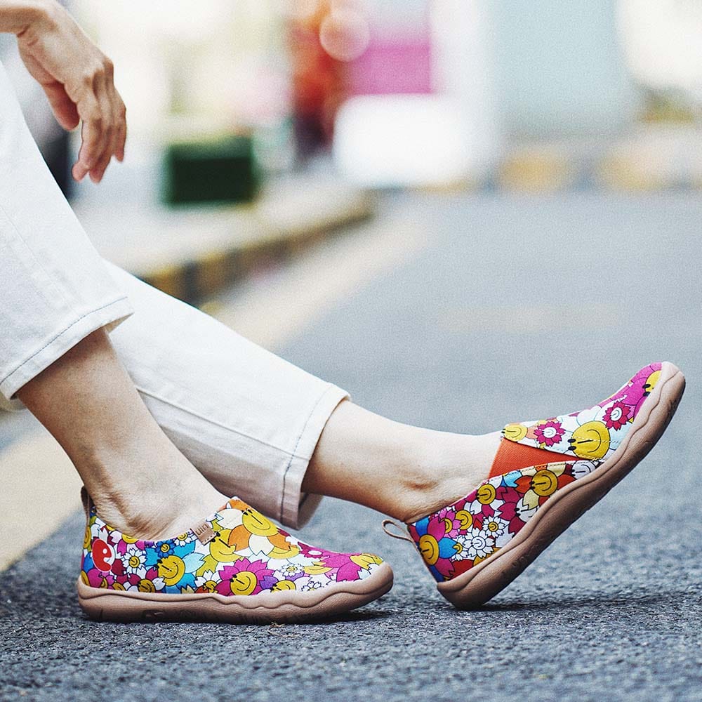 UIN Footwear Women Smiley HANA Toledo I Women-US Local Delivery Canvas loafers