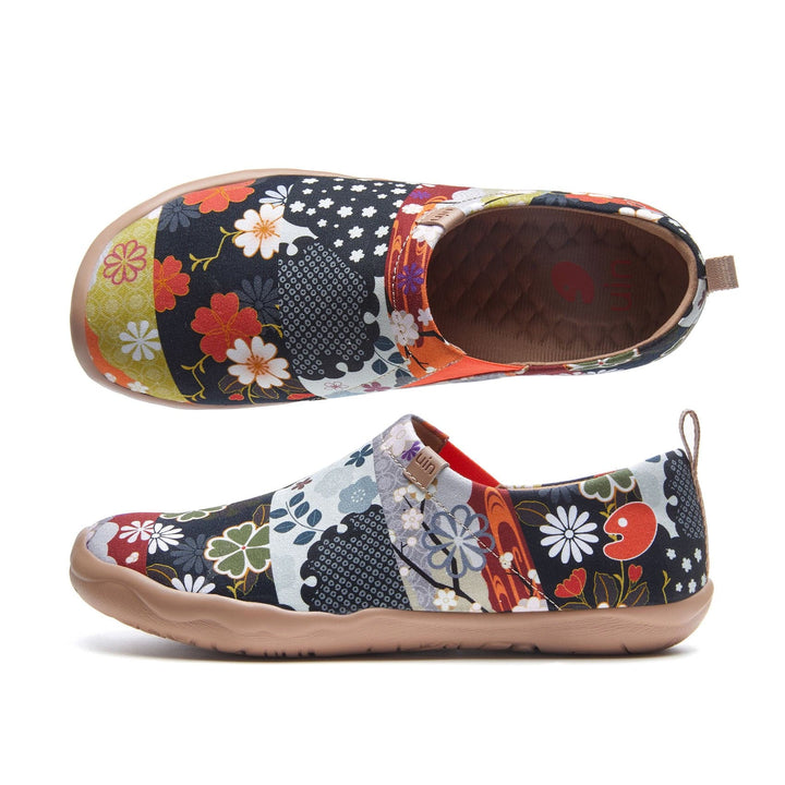 UIN Footwear Women UIN Women's Canvas for Wide Feet Fashion Floral Art Sneaker Painted Slip-On Travel Shoes Blossom Hana Canvas loafers