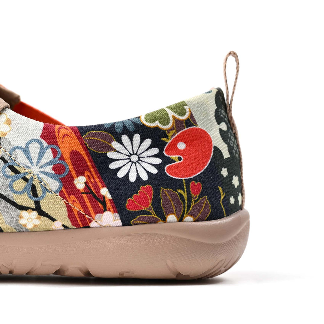 UIN Footwear Women UIN Women's Canvas for Wide Feet Fashion Floral Art Sneaker Painted Slip-On Travel Shoes Blossom Hana Canvas loafers