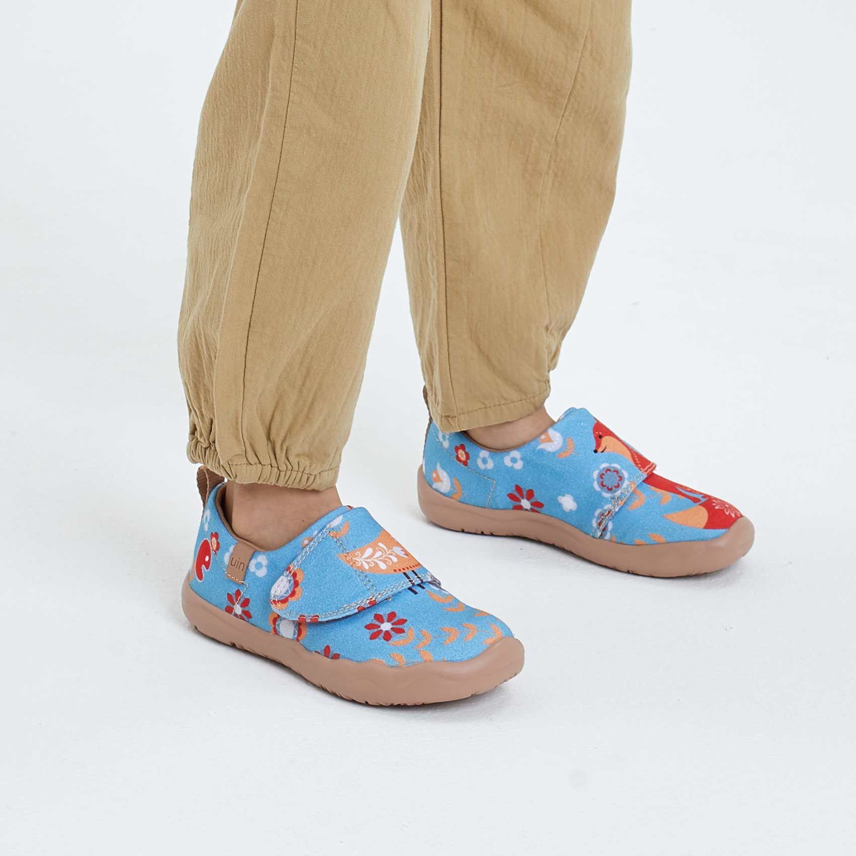 UIN Footwear Kid First Blush Toledo I Kid Canvas loafers