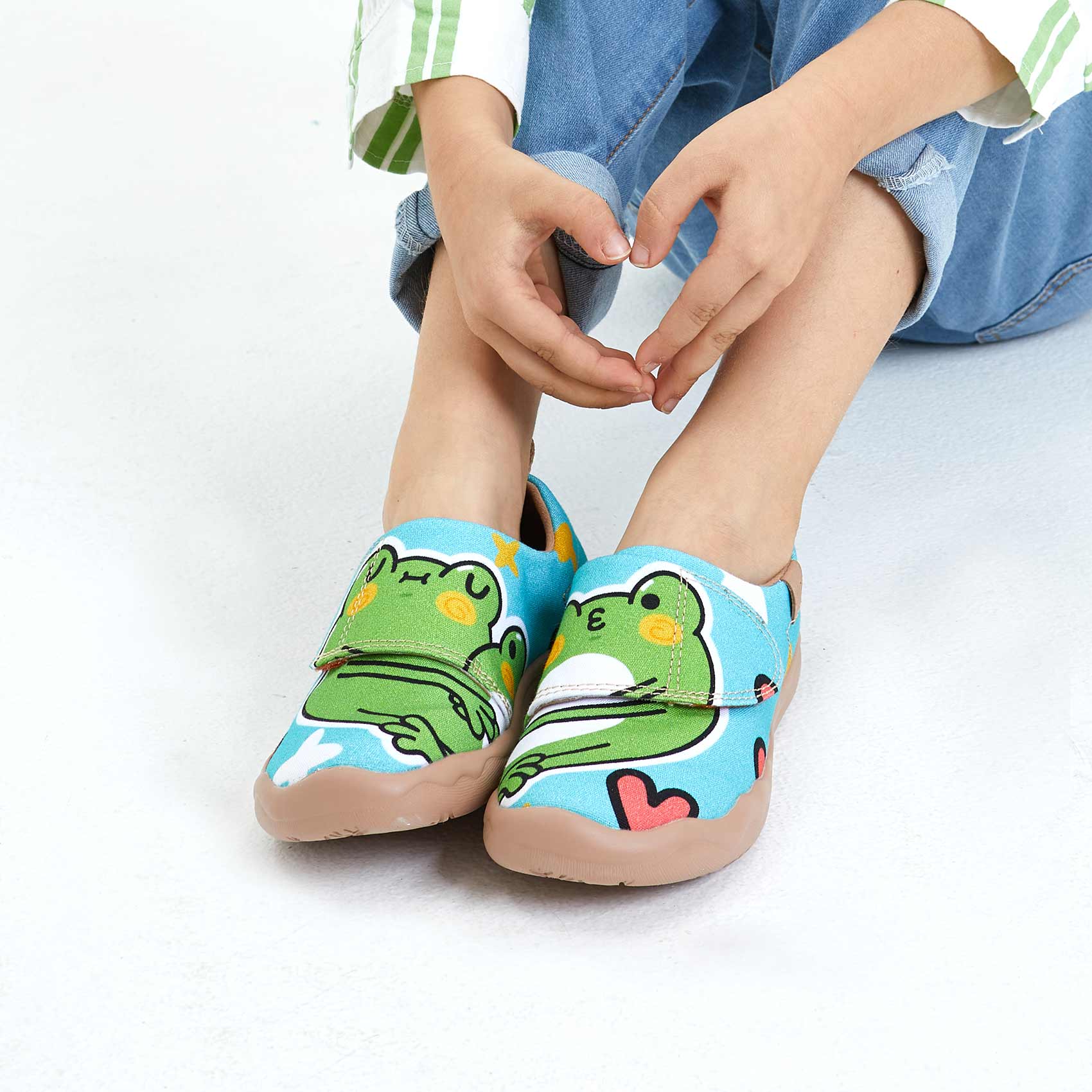 UIN Footwear Kid Froggy Love Toledo I Kid Canvas loafers