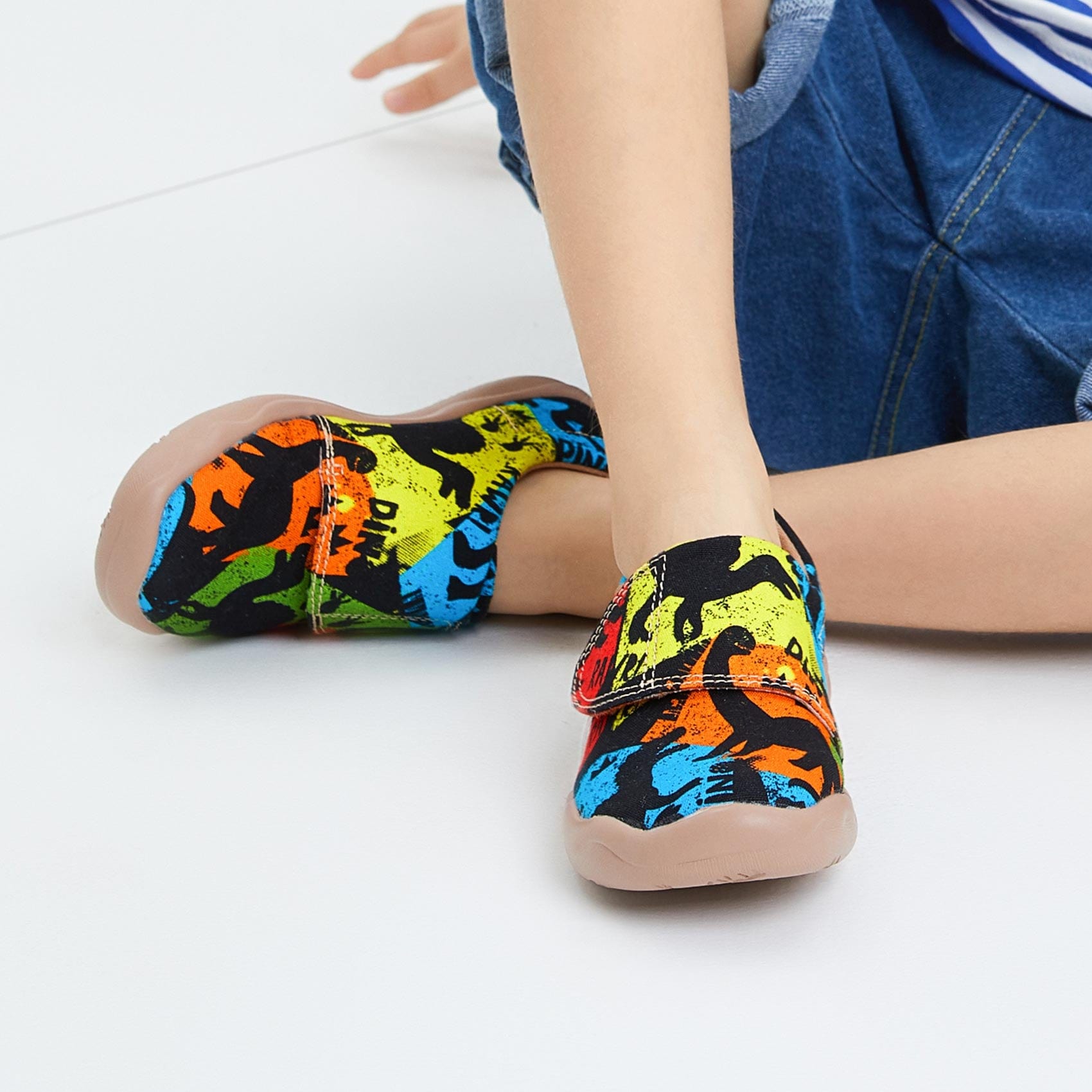 UIN Footwear Kid Jurassic Dream Toledo I Kid Canvas loafers