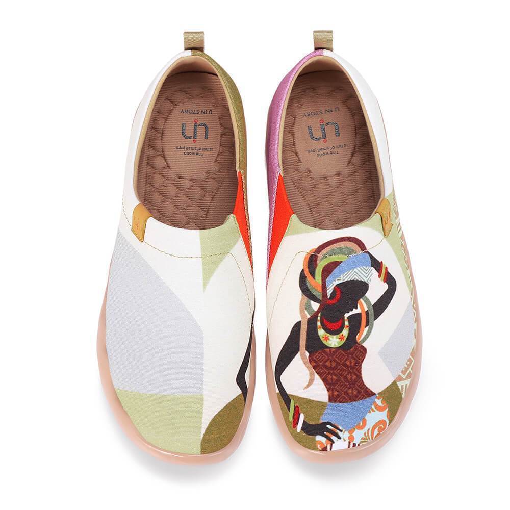 UIN Footwear Women African Beauty Canvas loafers