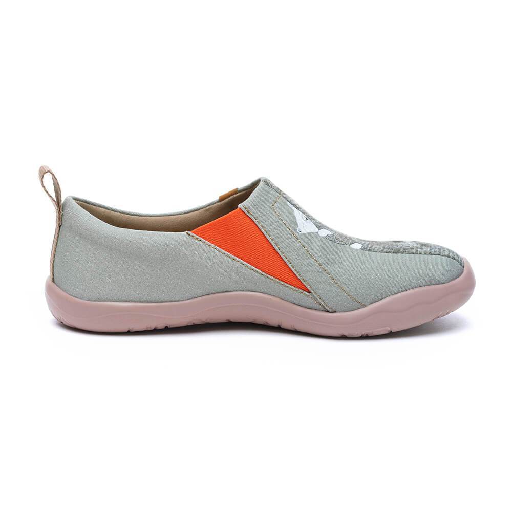 Bear's Hug Women Canvas Loafer Shoes | UIN FOOTWEAR