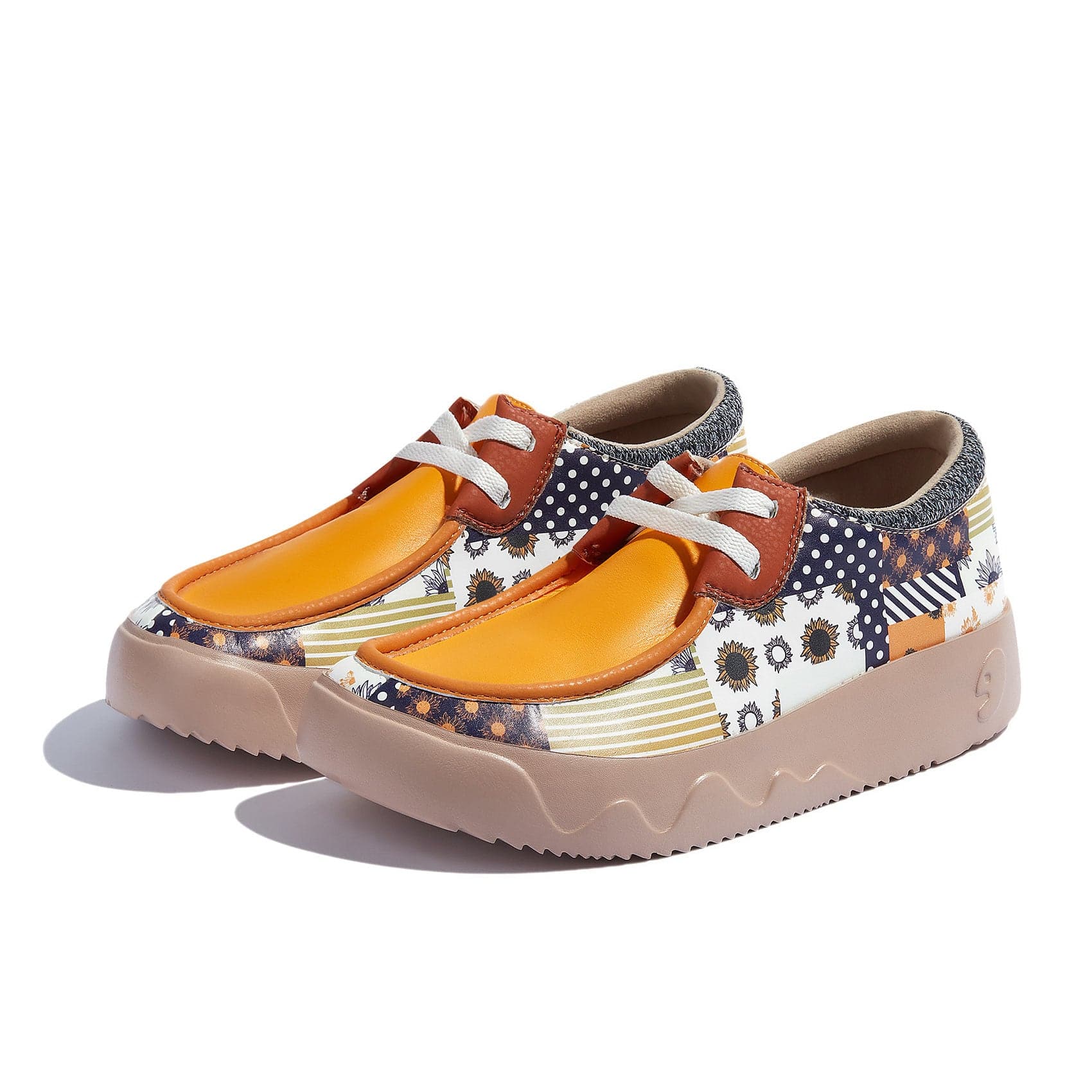 UIN Footwear Women Geometric Sunflower Fuerteventura VIII Women Canvas loafers