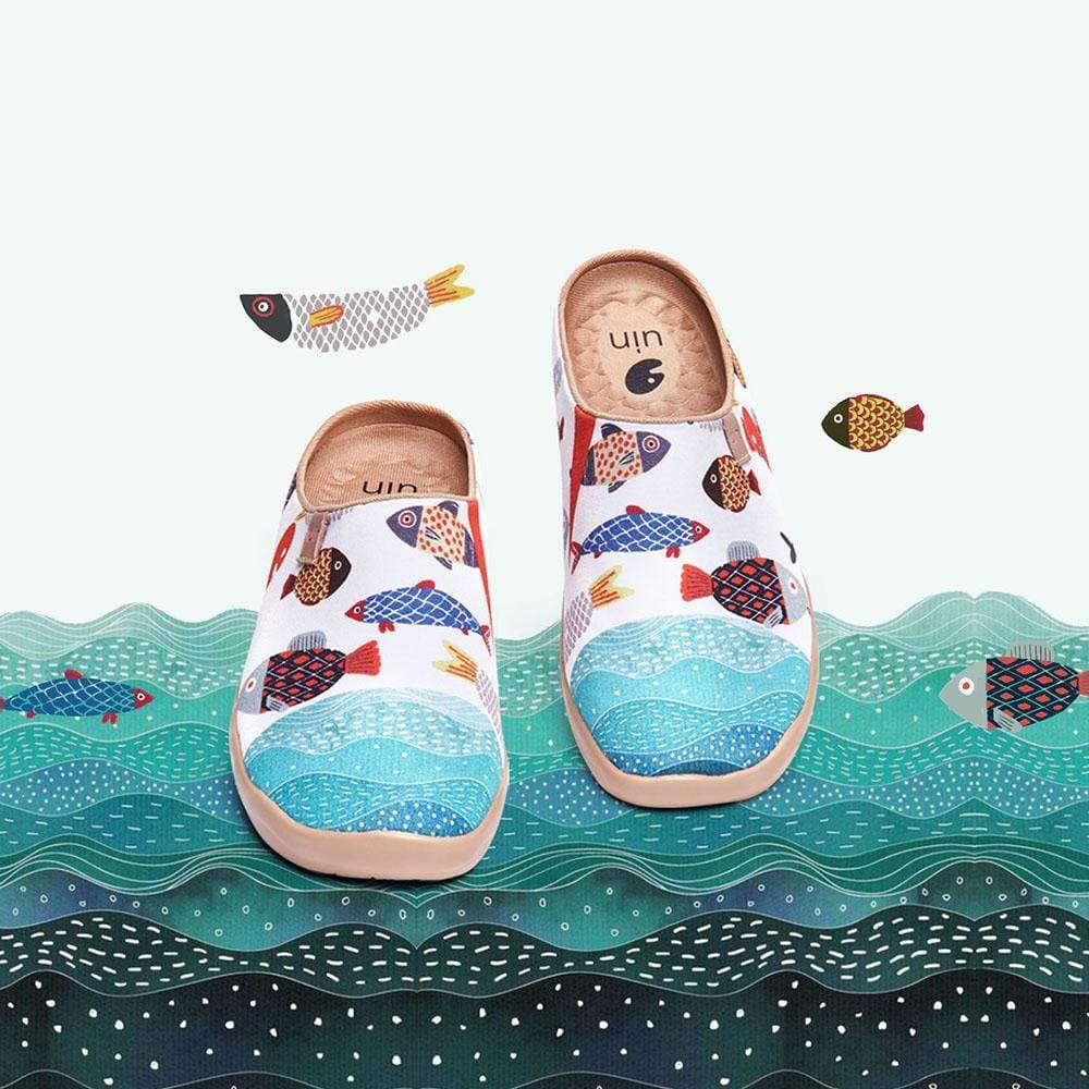 UIN Footwear Women Happy Fish Women Slipper-US Local Delivery Canvas loafers