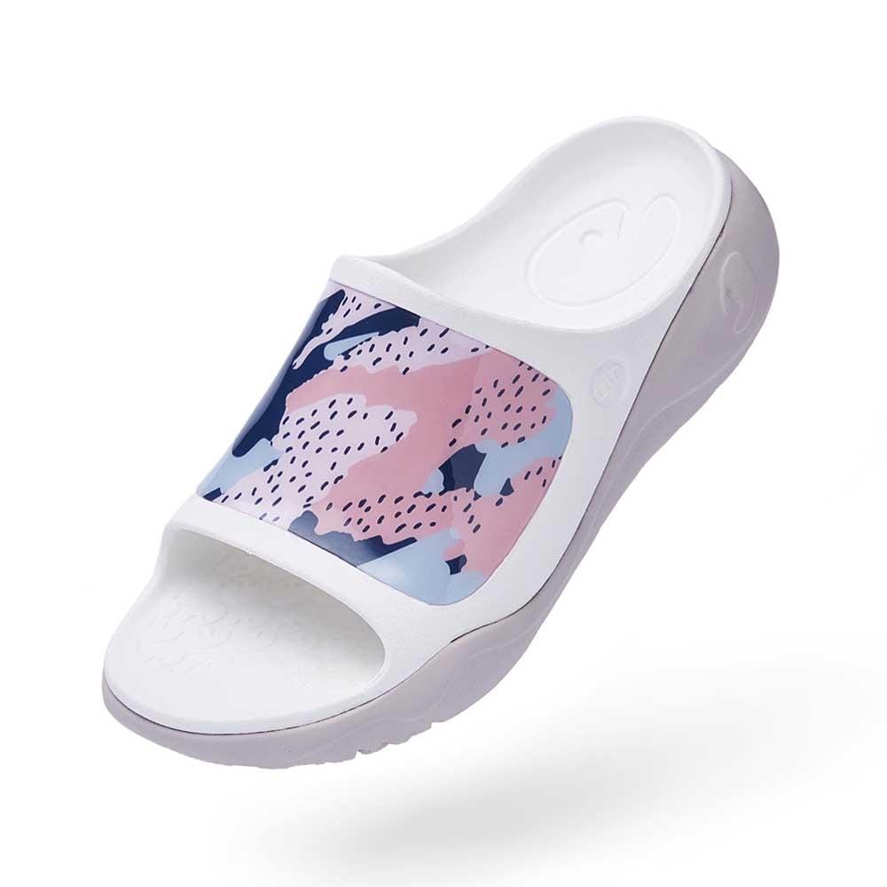 UIN Footwear Women Pink Desert Ibiza Slides Canvas loafers