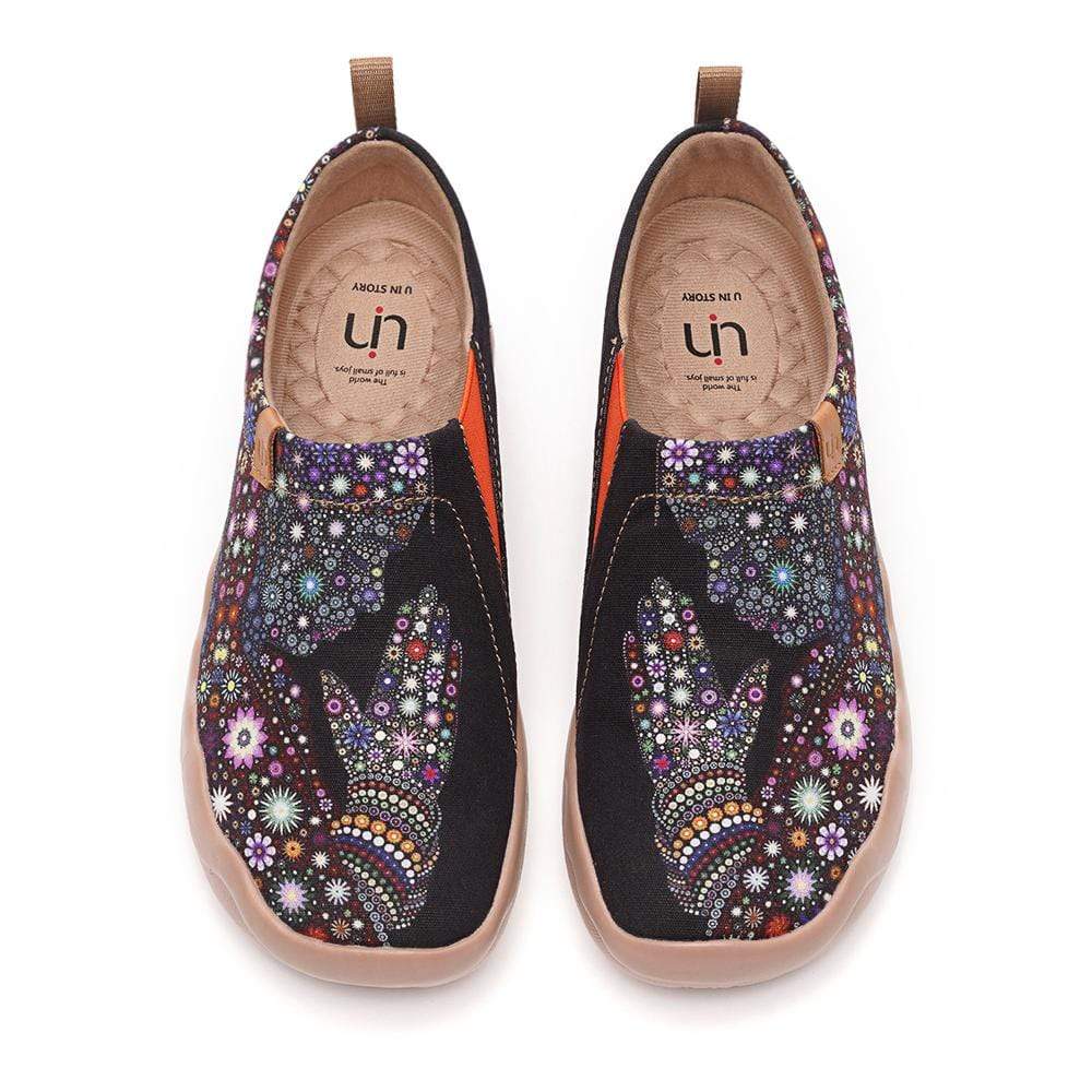 PRAY FOR GOODNESS Canvas Loafers for Women | UIN Footwear – UIN FOOTWEAR