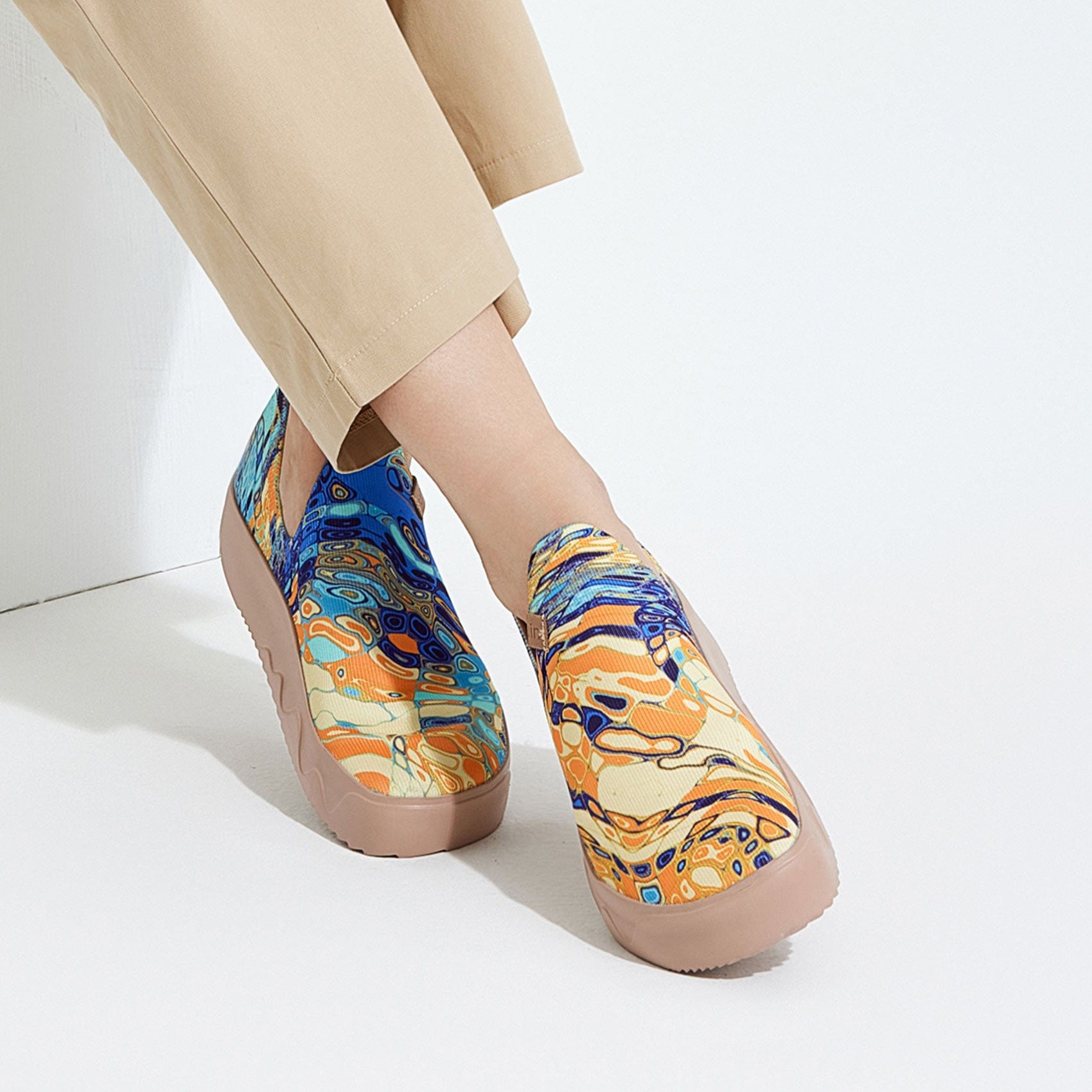 UIN Footwear Women Save the Ocean Fuerteventura I Women Canvas loafers