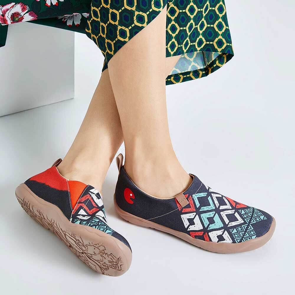 UIN Footwear Women Spirit Pattern-US Local Delivery Canvas loafers