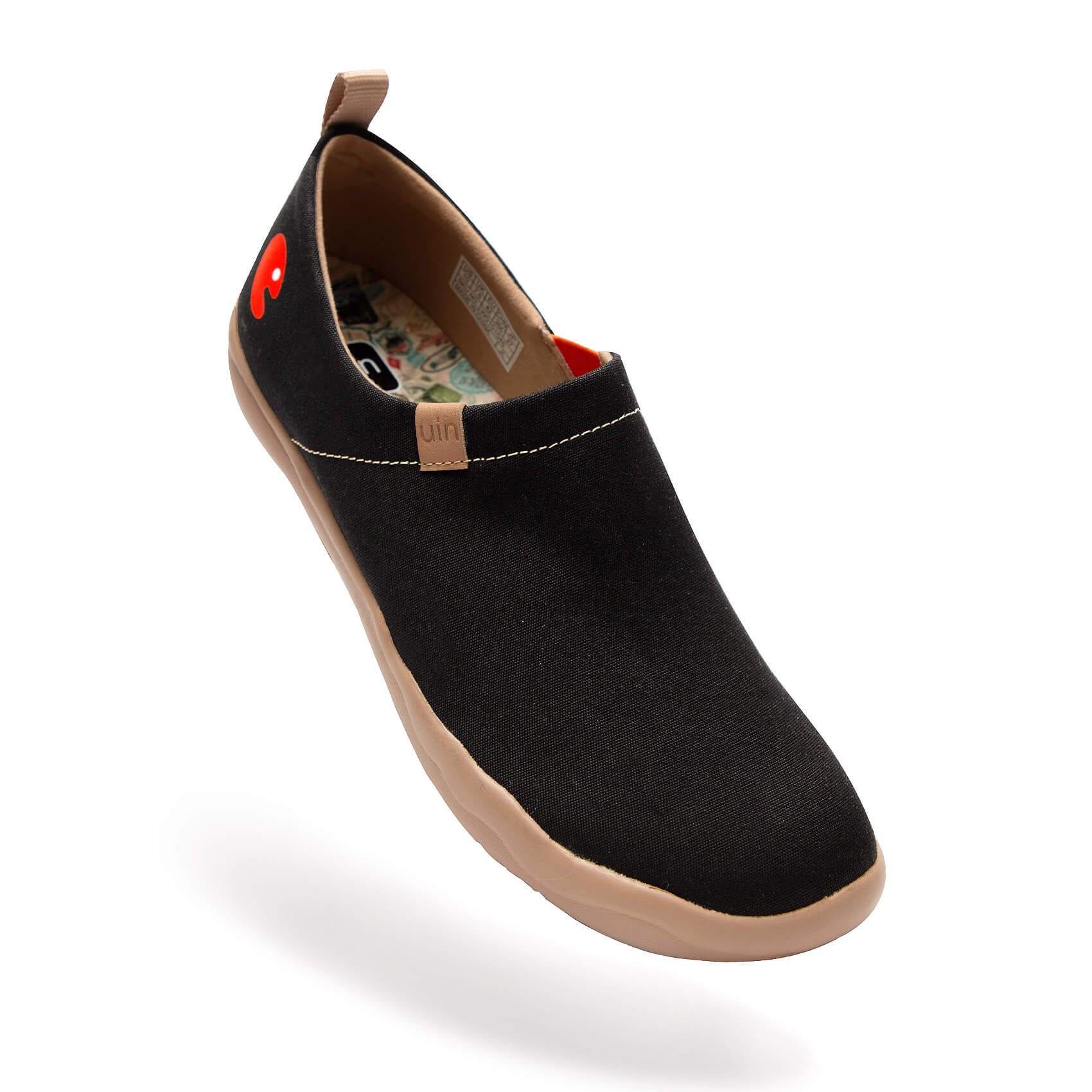 UIN Footwear Women Toledo Black Canvas loafers